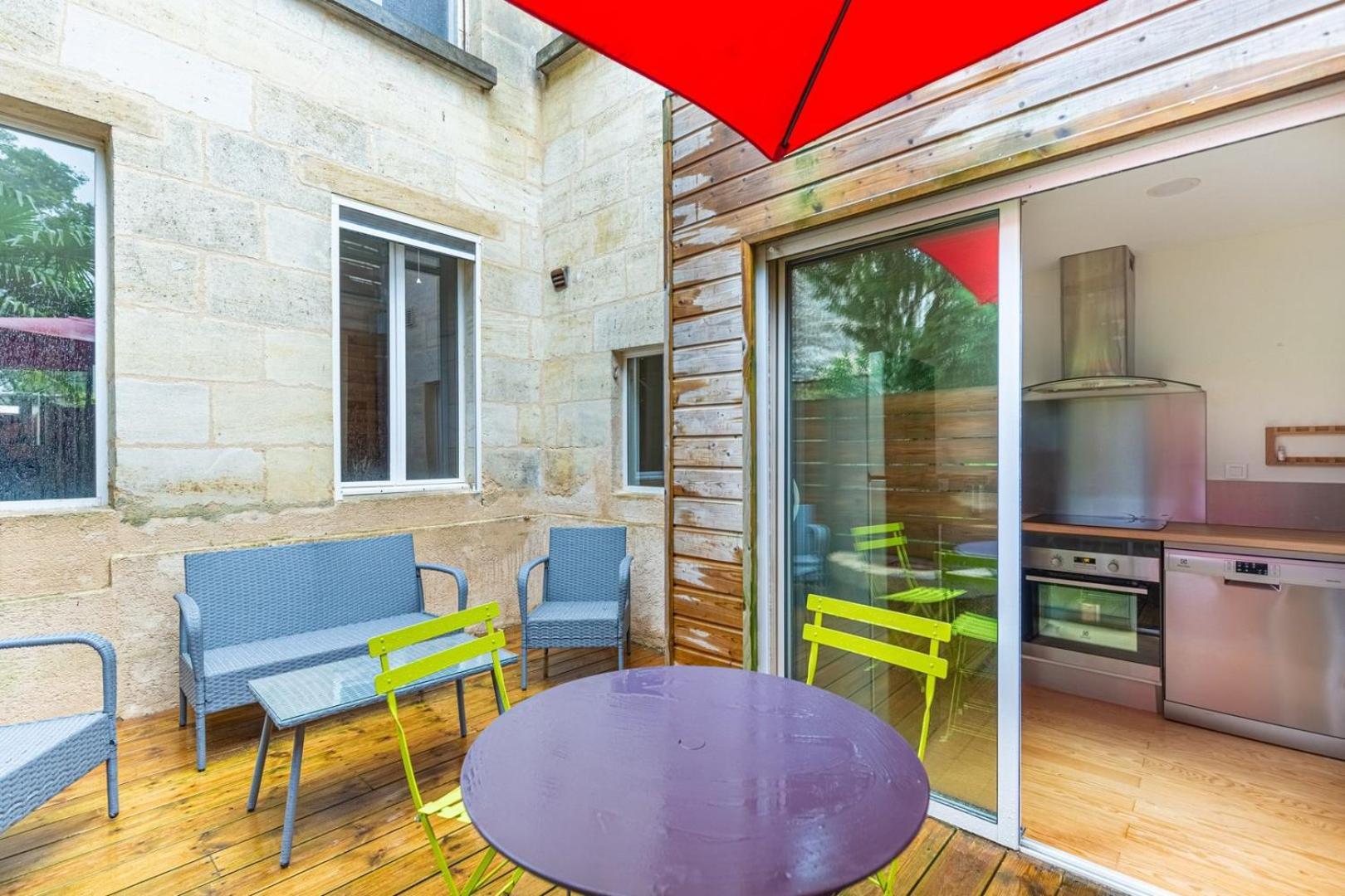 Beautiful Apartment Bordeaux With Lovely Terrace Eksteriør bilde
